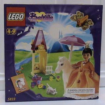 Peeron: Rosita's Wonderful Stable (#5833-1)